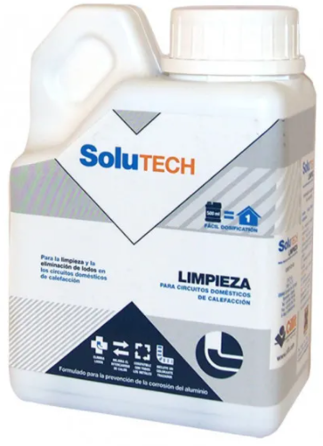 Tratamiento de circuitos cerrados BWT SoluTECH Limpieza 500ml